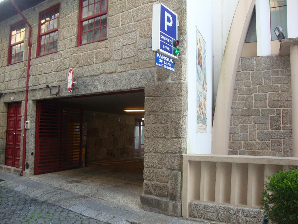 ホテル Casa De Retiros N. S. Perpetuo Socorro ギマランイス エクステリア 写真